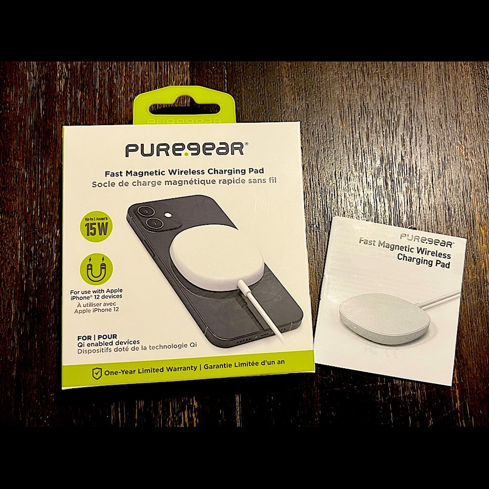 NWT PureGear 15W Magnectic Fast Wireless Charging Pad-White